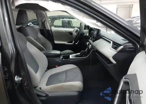 2020 Toyota Rav4 Hybrid Xle z USA, uszkodzony, nr VIN JTMR6RFV4LJ001079